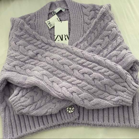 Zara Jewel Button cable knit cardigan purple small - Picture 9 of 10